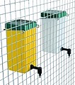 Závěsná automatická napáječka s nipplem 1 l